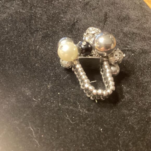 Adjustable Silvertone and Beads Ring - Picture 5 of 5